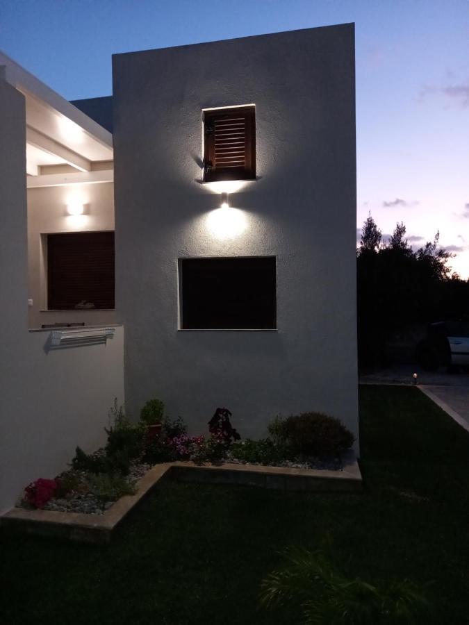 Emmy Villa Anevato Buitenkant foto